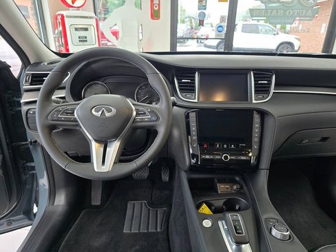 Used 2023 INFINITI QX50 Luxe AWD/4WD image 31
