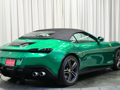 Used 2024 Ferrari Roma Spider image 8