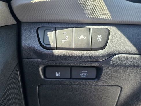 Used 2019 Hyundai Ioniq SEL FWD image 32