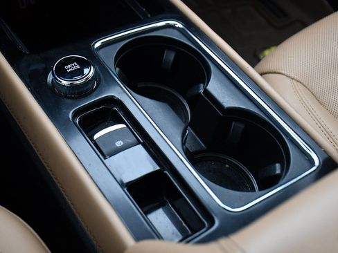 Used 2020 Lincoln Corsair Reserve w/ Equipment Group 201A image 33