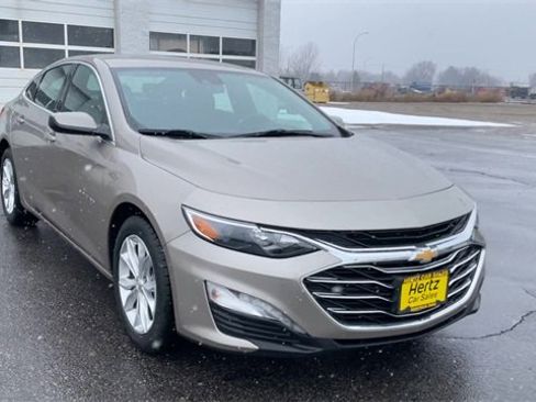 Used 2024 Chevrolet Malibu LT image 4