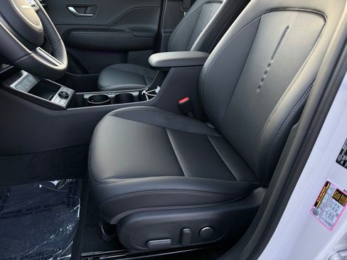 Certified 2026 Hyundai Kona SEL Premium image 8