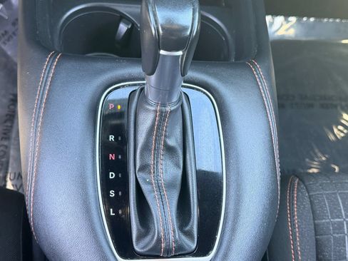 Certified 2024 Honda HR-V Sport image 27