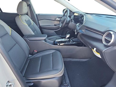 New 2026 Chevrolet Trax ACTIV w/ Driver Confidence Package FWD image 10
