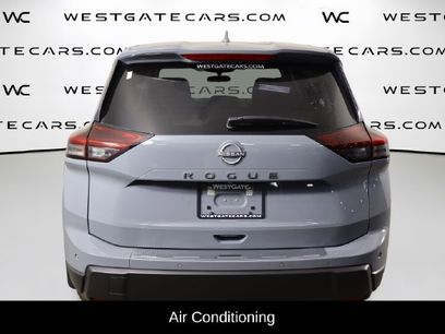 Used 2026 Nissan Rogue SV