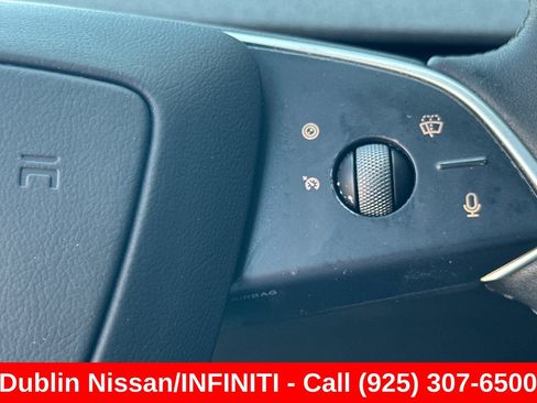 Used 2025 Tesla Model 3 Long Range RWD image 36
