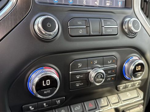 Used 2019 GMC Sierra 1500 AT4 w/ AT4 Premium Package image 52