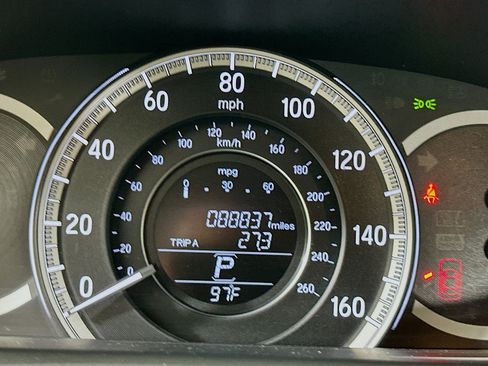 Used 2017 Honda Accord LX image 18