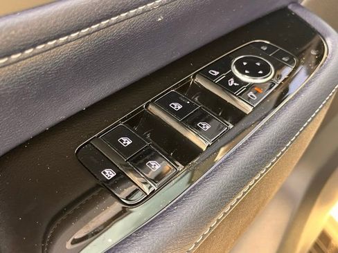 Certified 2026 INFINITI QX80 4WD w/ Sport Exterior Package image 12