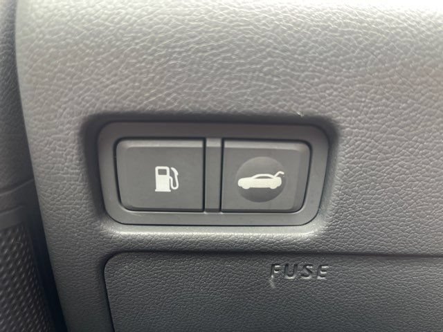 Used 2012 Hyundai Sonata GLS FWD image 25