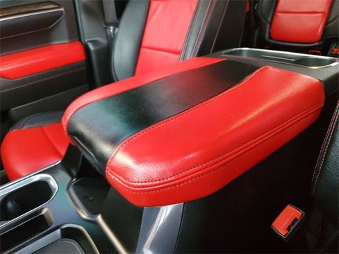 Used 2023 GMC Sierra 1500 Elevation w/ Preferred Package image 27