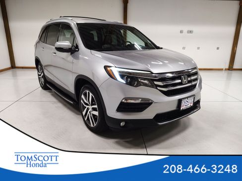 Used 2016 Honda Pilot Elite image 1