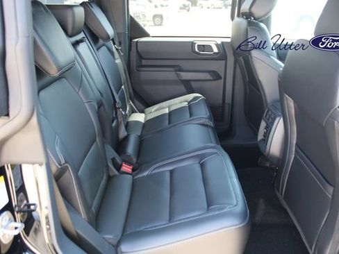 New 2026 Ford Bronco Outer Banks AWD/4WD image 9