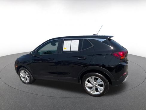Used 2025 Buick Encore GX Preferred AWD/4WD image 10