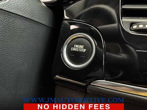 Used 2019 Buick Encore Essence w/ Experience Buick Package AWD/4WD image 44