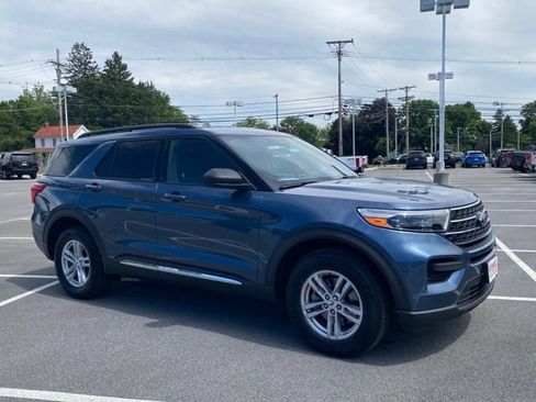 Used 2020 Ford Explorer XLT AWD/4WD image 7