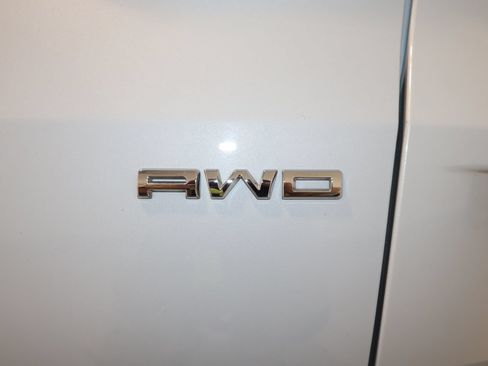 Used 2025 Ford Escape ST-Line Select AWD/4WD image 35