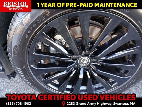 Certified 2023 Toyota Highlander XSE image 13