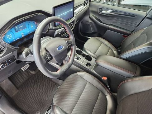 Used 2023 Ford Escape ST-Line Elite AWD/4WD image 8