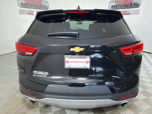 Used 2023 Chevrolet Blazer LT image 4