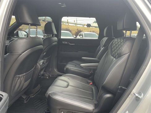 Used 2021 Hyundai Palisade Calligraphy w/ Cargo Package image 11