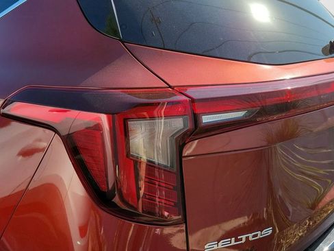 Used 2024 Kia Seltos SX AWD/4WD image 38