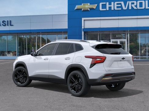 New 2026 Chevrolet Trax ACTIV FWD image 3