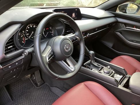 Used 2025 MAZDA MAZDA3 Carbon image 11