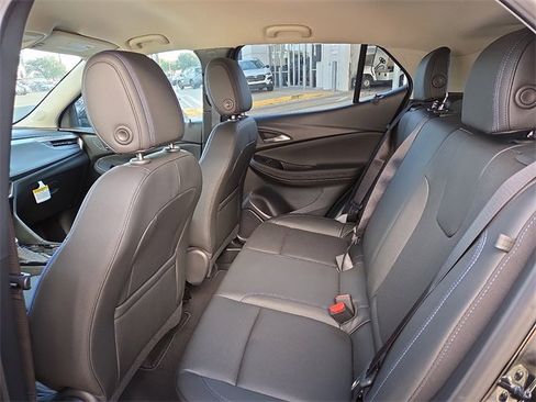 New 2026 Buick Encore GX Sport Touring image 7