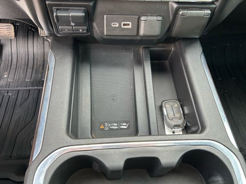 Used 2020 GMC Sierra 1500 SLT w/ SLT Premium Plus Package AWD/4WD image 14