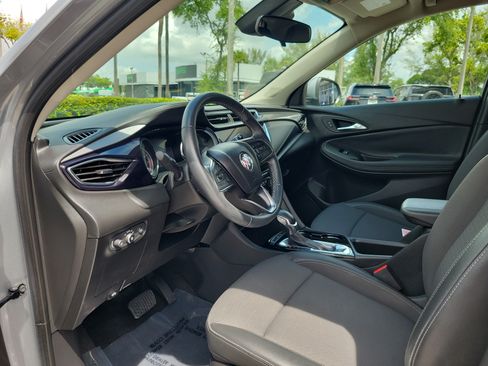 Used 2023 Buick Encore GX Select w/ Sport Touring Package FWD image 9