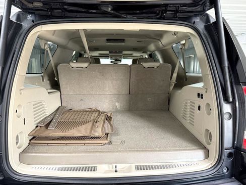 Used 2019 GMC Yukon XL Denali w/ Denali Ultimate Package image 29