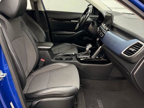 Used 2022 Kia Seltos Nightfall Edition AWD/4WD image 35