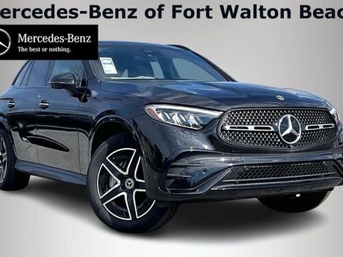 New 2025 Mercedes-Benz GLC 350e 4MATIC image 1