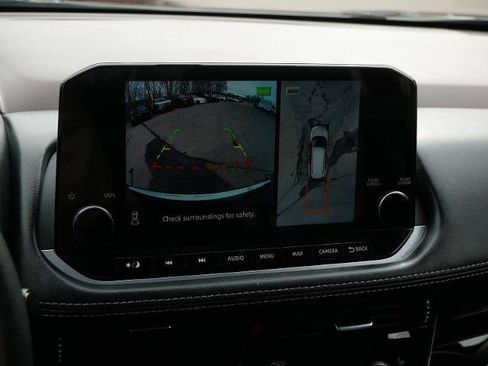 Certified 2023 Nissan Rogue SL w/ SL Premium Package image 19