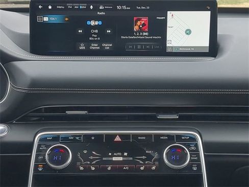 Used 2023 Genesis GV80 3.5T Advanced + image 17