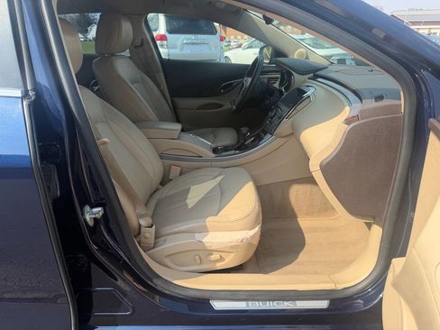 Used 2010 Buick LaCrosse CXL image 12