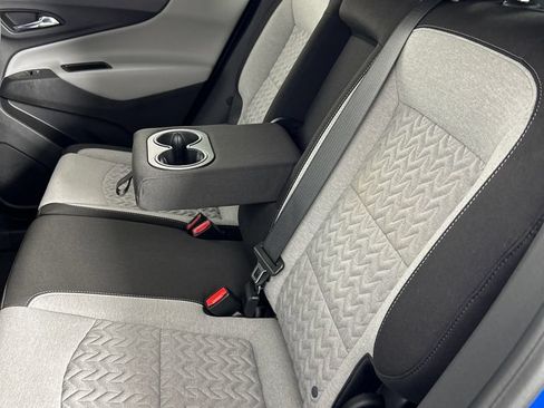 Used 2024 Chevrolet Equinox LS w/ LS Convenience Package FWD image 17
