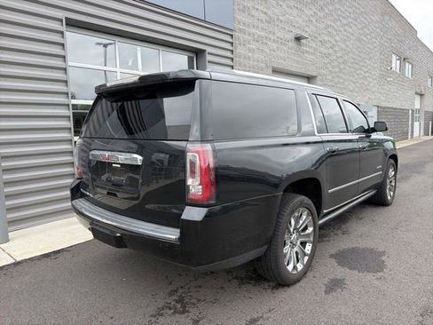 Used 2015 GMC Yukon XL Denali w/ Premium Package AWD/4WD image 6