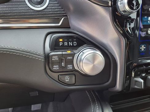 Used 2021 RAM 1500 Limited w/ Night Edition image 17