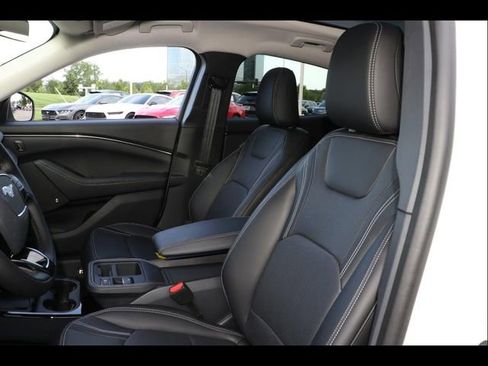 New 2025 Ford Mustang Mach-E Premium image 21