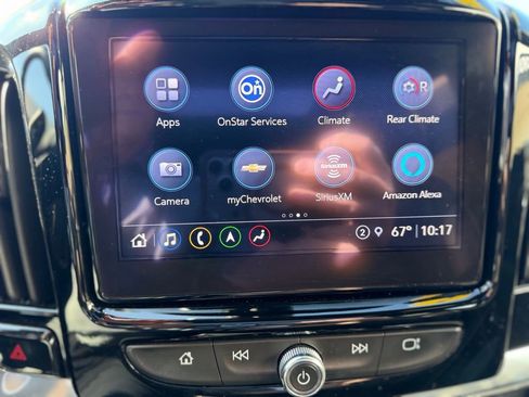 Used 2023 Chevrolet Traverse Premier AWD/4WD image 14
