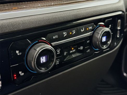 Used 2025 Chevrolet Silverado 1500 RST image 16