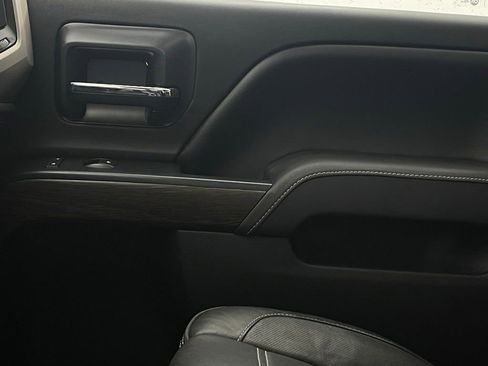 Used 2017 GMC Sierra 1500 Denali w/ Denali Ultimate Package AWD/4WD image 40