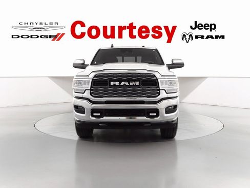 Used 2019 RAM 2500 Limited image 10