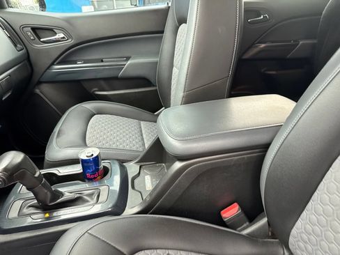 Used 2019 Chevrolet Colorado Z71 RWD image 21