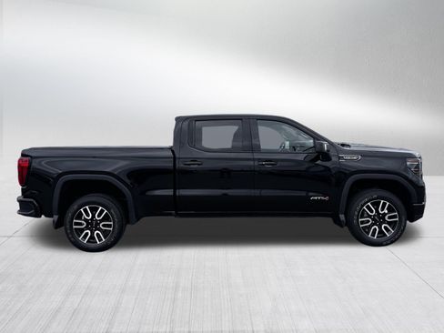 Used 2023 GMC Sierra 1500 AT4 w/ AT4 Preferred Package AWD/4WD image 8