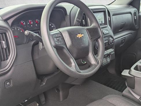 Used 2024 Chevrolet Silverado 1500 Custom w/ Turbomax Blackout Package AWD/4WD image 9