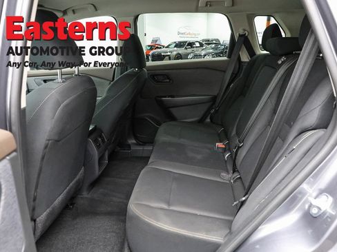 Used 2023 Nissan Rogue S AWD/4WD image 22