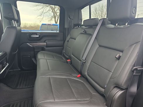 Used 2020 Chevrolet Silverado 2500 LTZ w/ LTZ Premium Package image 12